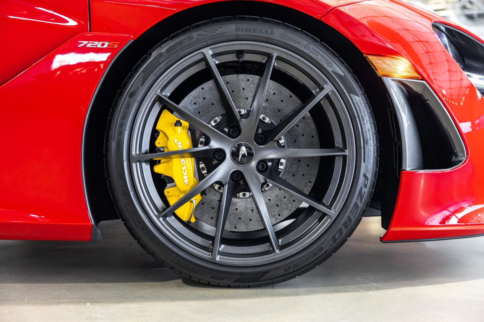 2022 McLaren 720S Base - Photo 23