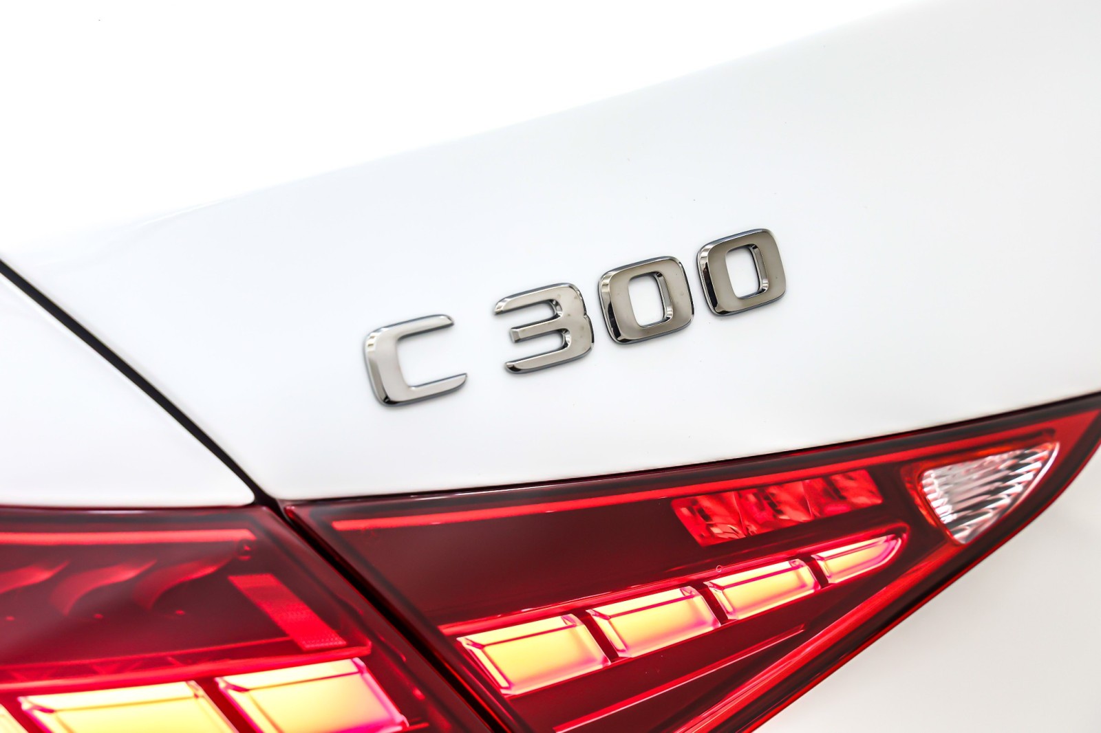 New 2025 Polar White Mercedes-Benz C 300 image 9