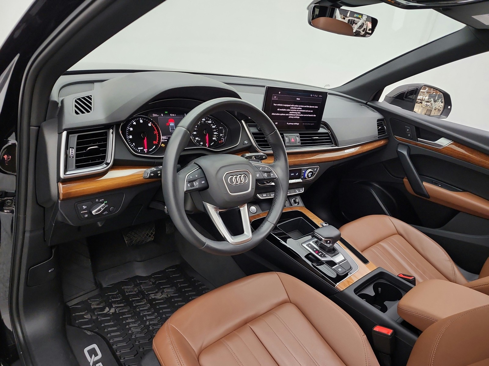 Used 2023 Mythos Black Metallic Audi S line Premium image 9