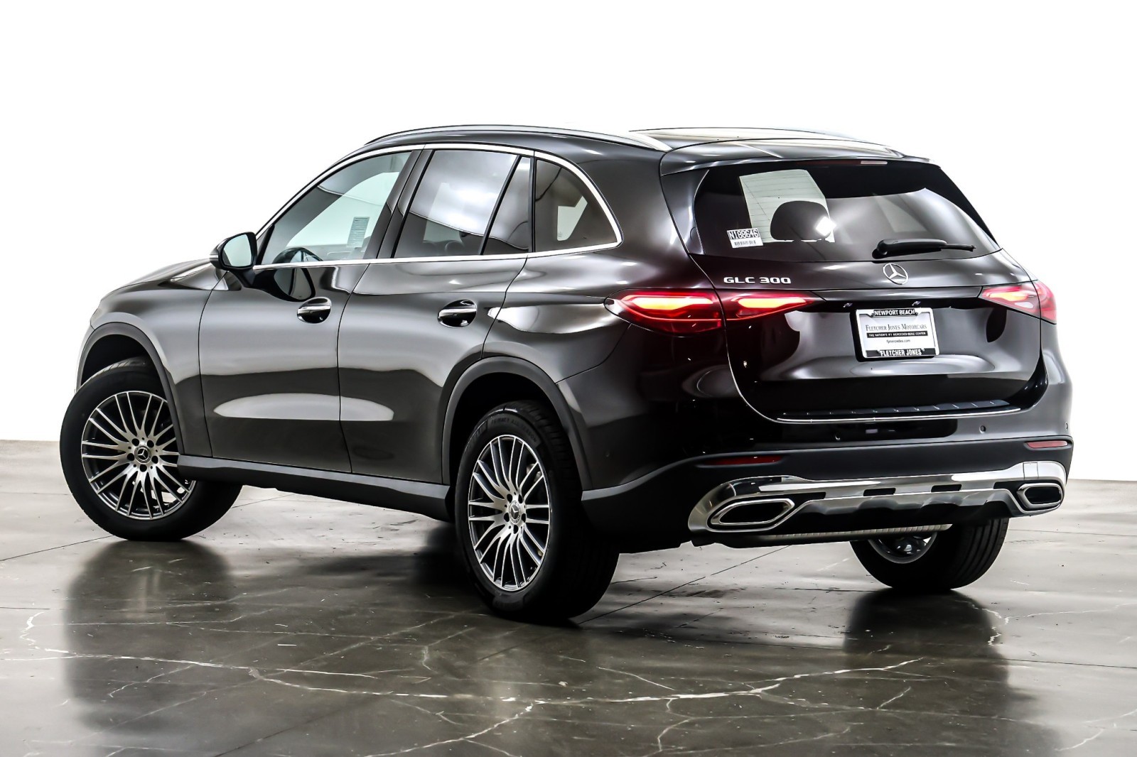 New 2026 Black Mercedes-Benz GLC 300 image 12