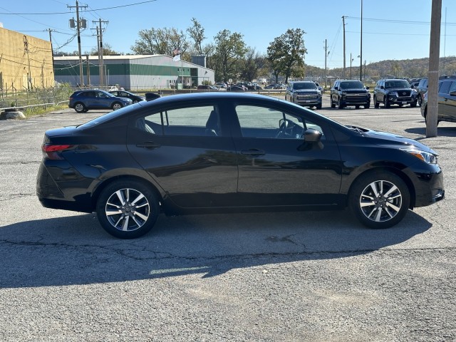 2024 Nissan Versa SV 2