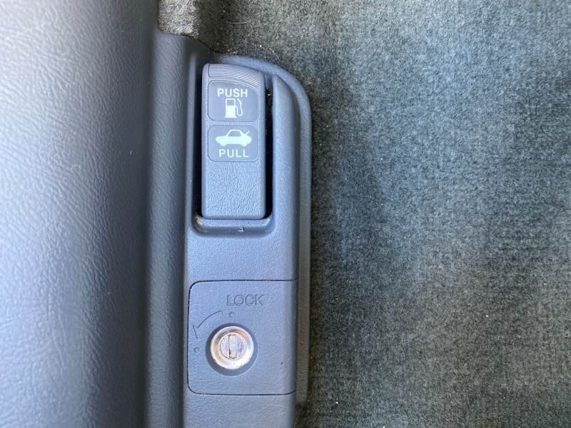 2004 Honda Accord Sdn LX LOW MILES 68,079 in , 