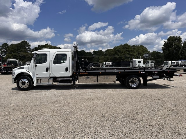 2024 Freightliner M2 Crew Cab Custom 22'  Rollback  in , 