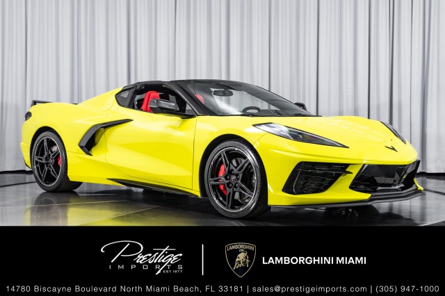 /2020 Chevrolet Corvette-Stingray