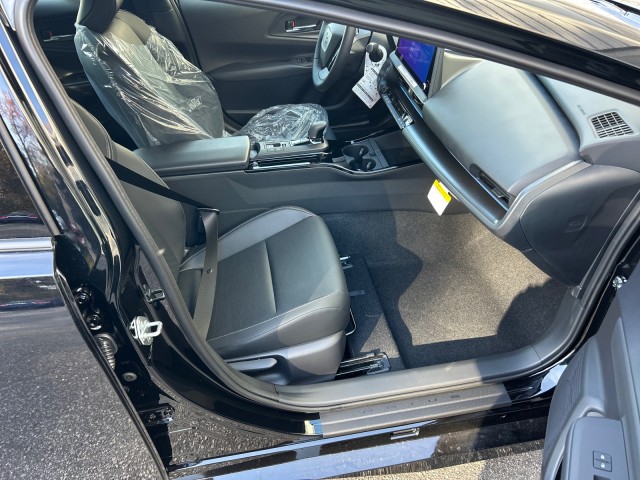 ToyotaPrius Plug-In Hybrid40