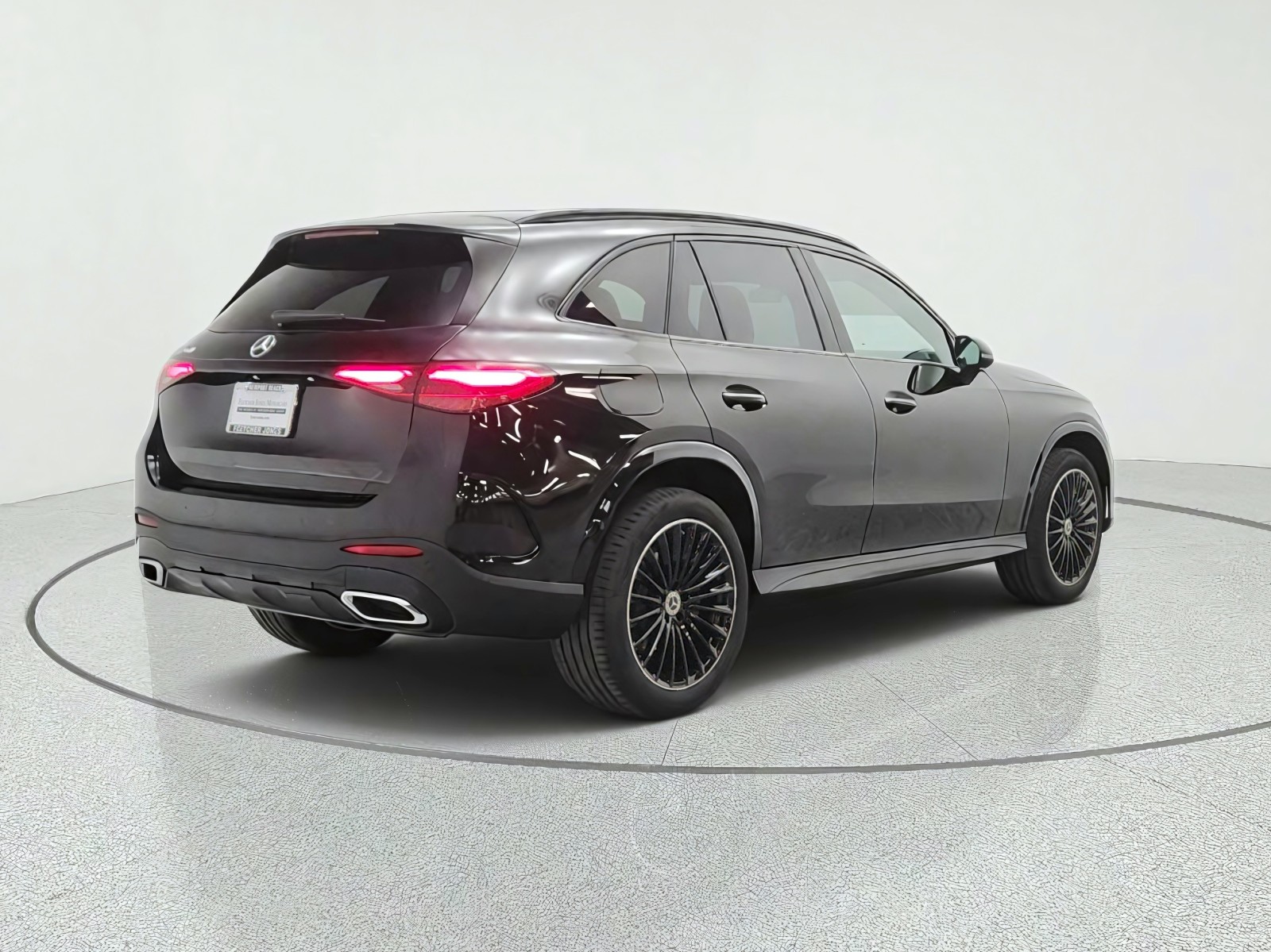 New 2027 Obsidian Black Metallic Mercedes-Benz GLC 300 SUV image 5