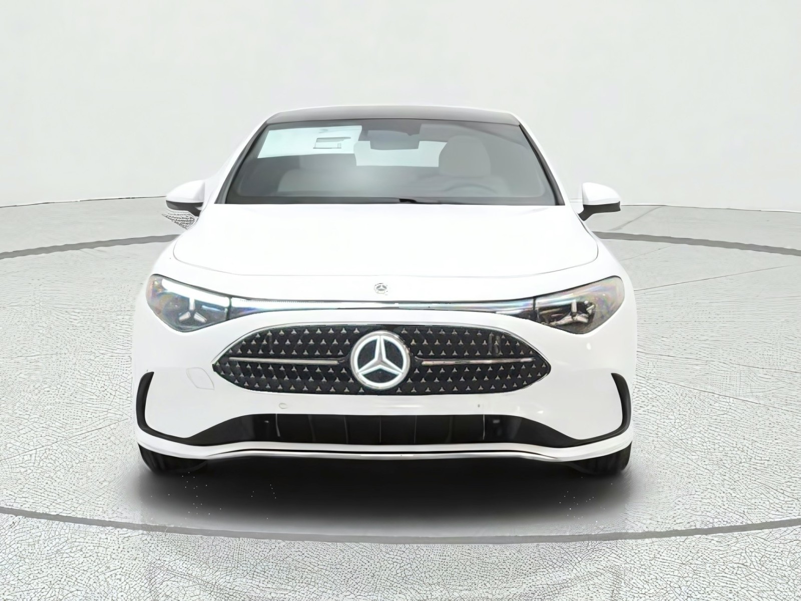 New 2027 Polar White Mercedes-Benz CLA 220 Hybrid FWD image 2