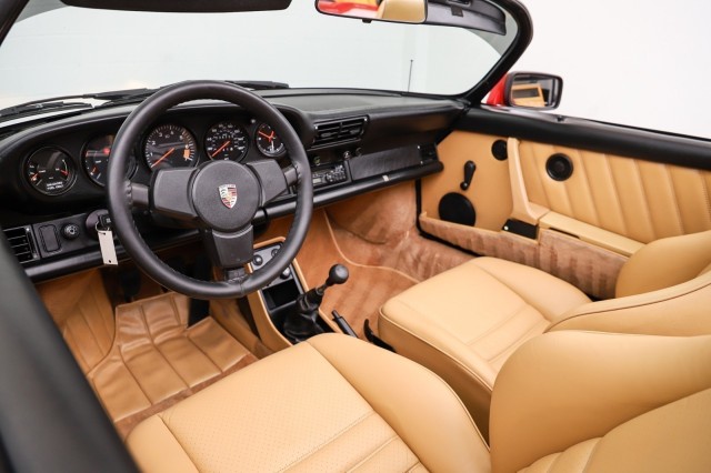 1989 Porsche 911 Carrera Speedster 25