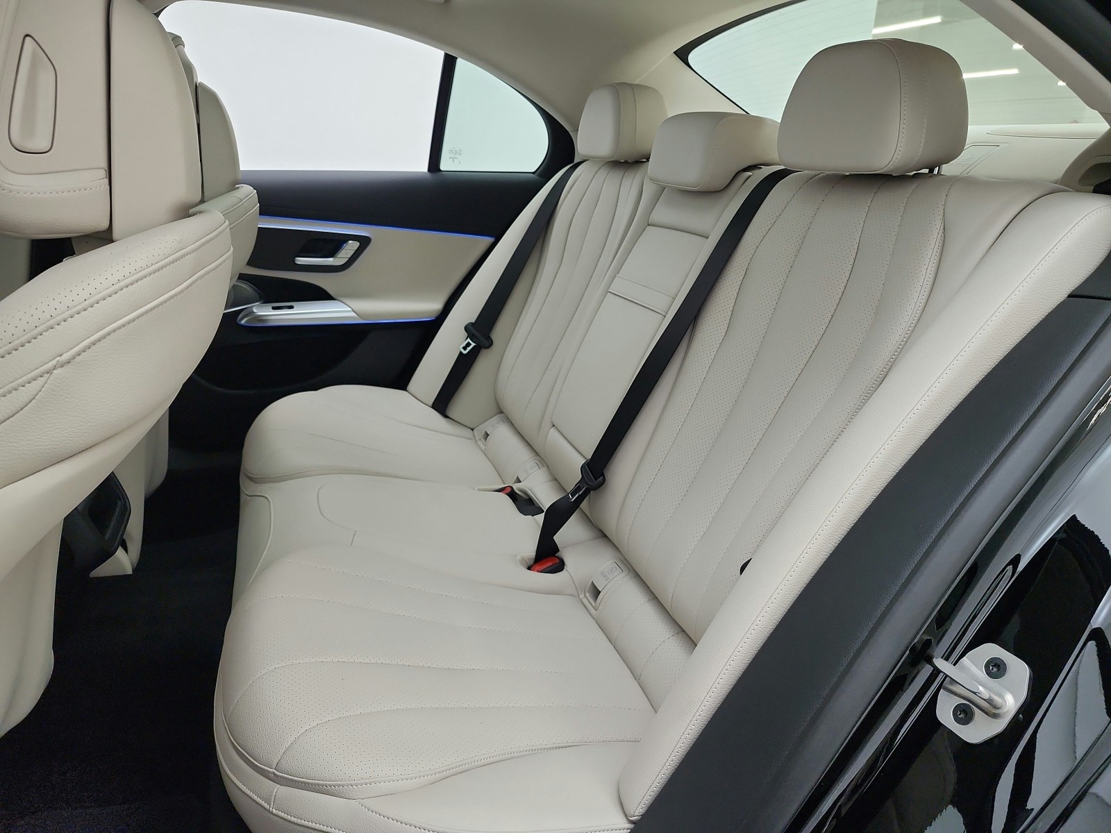 New 2027 Black Mercedes-Benz E 350 RWD Sedan image 11