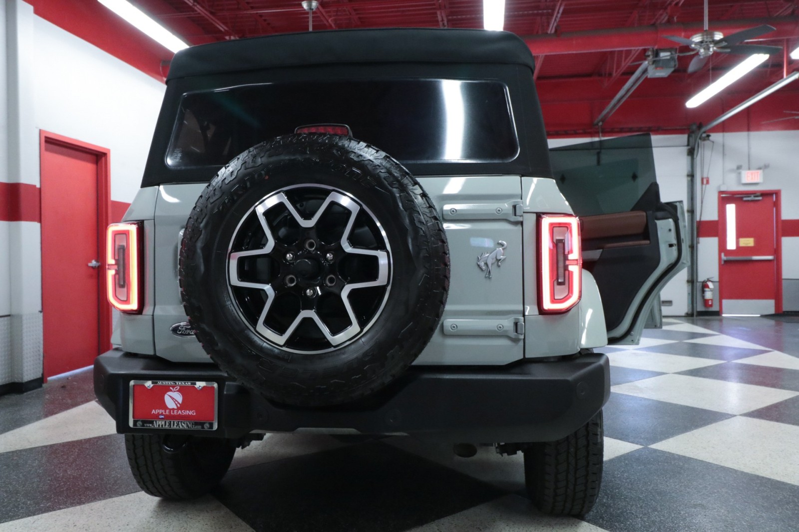 Used Car 2022 Ford Bronco  Outer Banks For Sale Under $50,000 In Austin, Texas