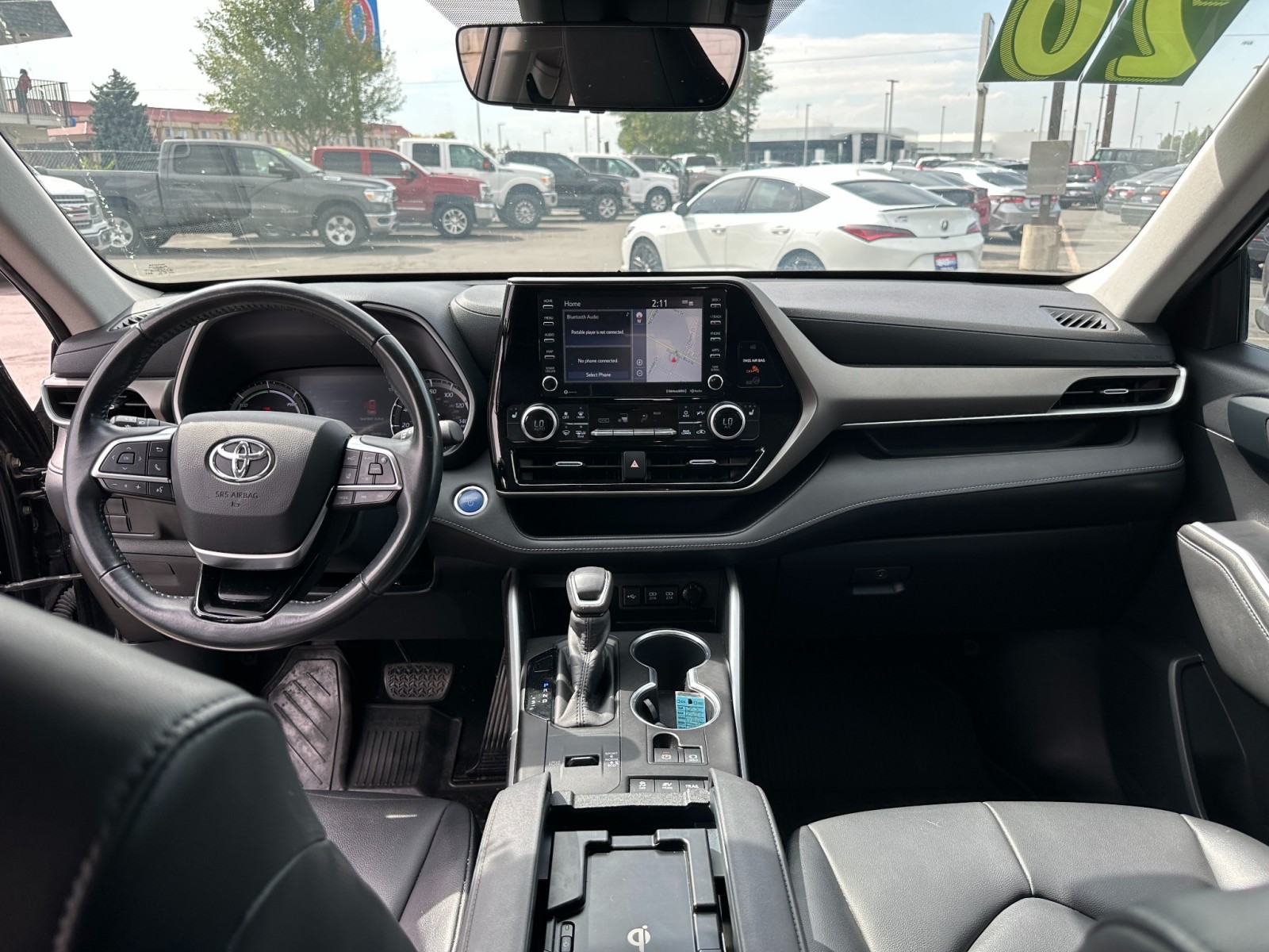 2020 Toyota Highlander Hybrid XLE 29