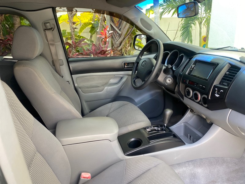 2007 Toyota Tacoma 4 DR CAMPER TOP LOW MILES 52,954 in , 
