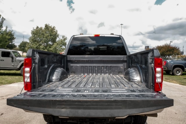 2021 Ford F-250 XLT 25