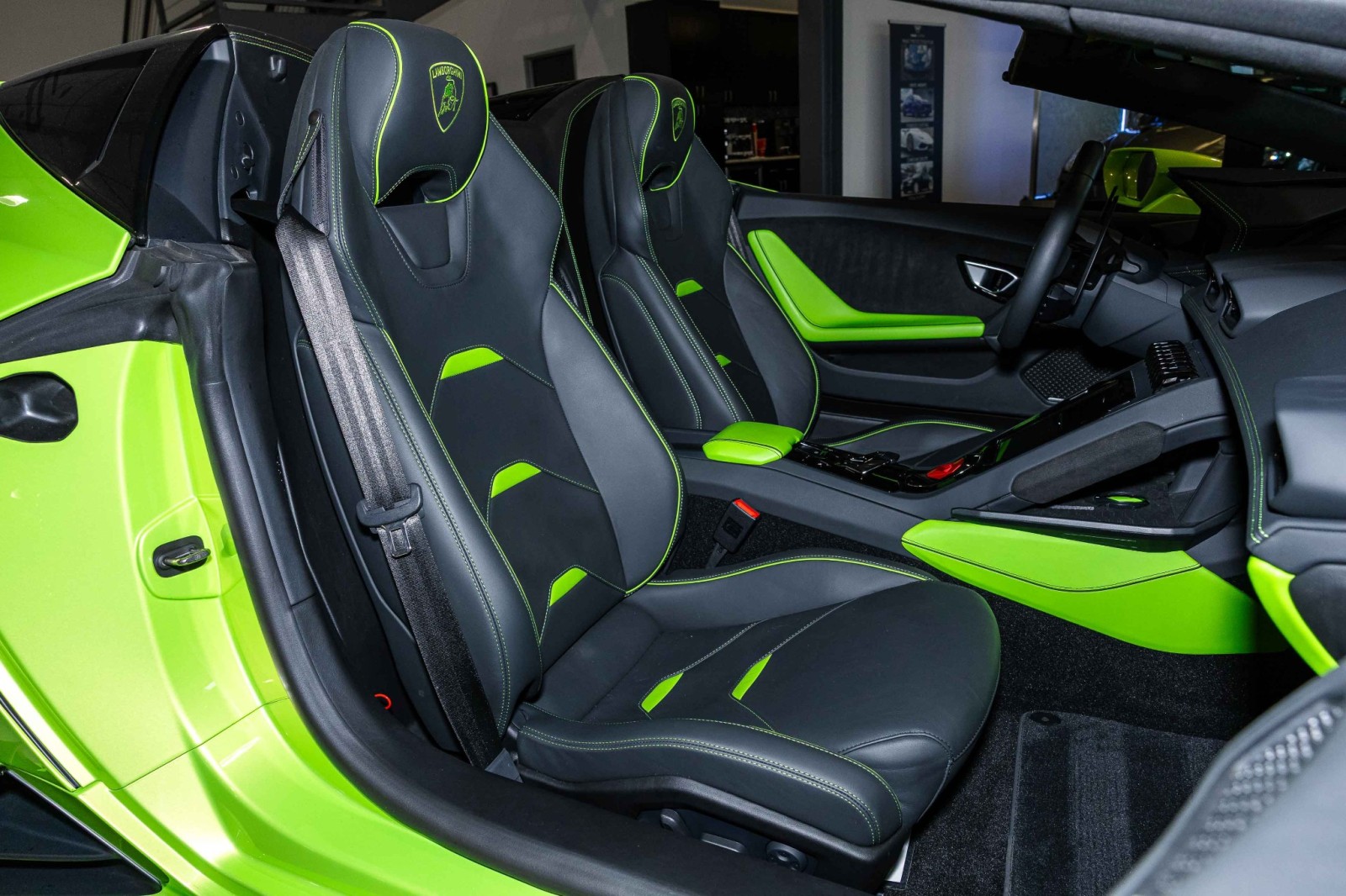 2023 Lamborghini Huracan Evo  In Boerne, Texas