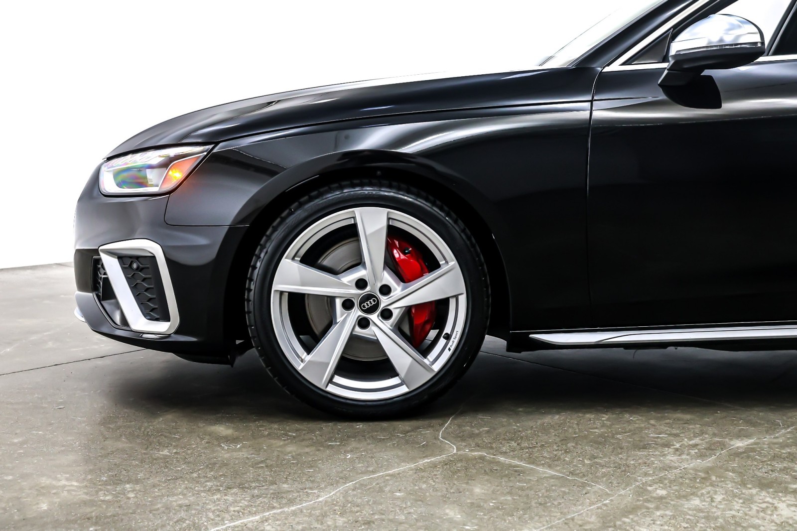 Used 2023 Mythos Black Metallic Audi Premium Plus 3.0 TFSI quattro image 10