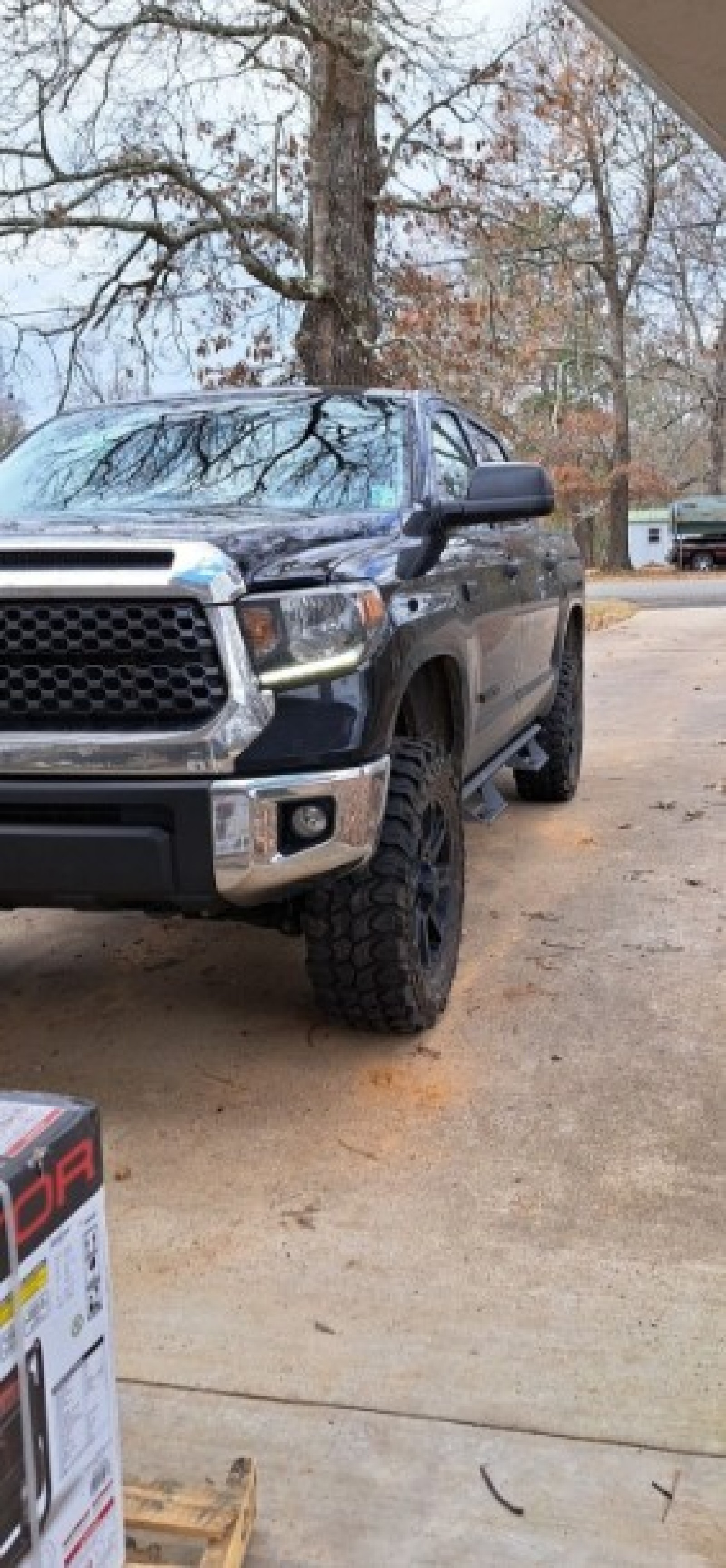 2020 Toyota Tundra 4WD SR5 CrewMax TSS LIFTED LeatherBucketSeats 2