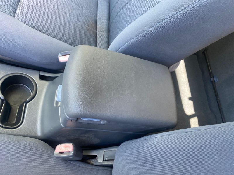 2002 Nissan Frontier 2WD XE XCAB 5 SPD AC 4 CYL in ,