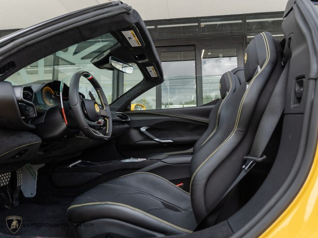 Ferrari 296 GTS