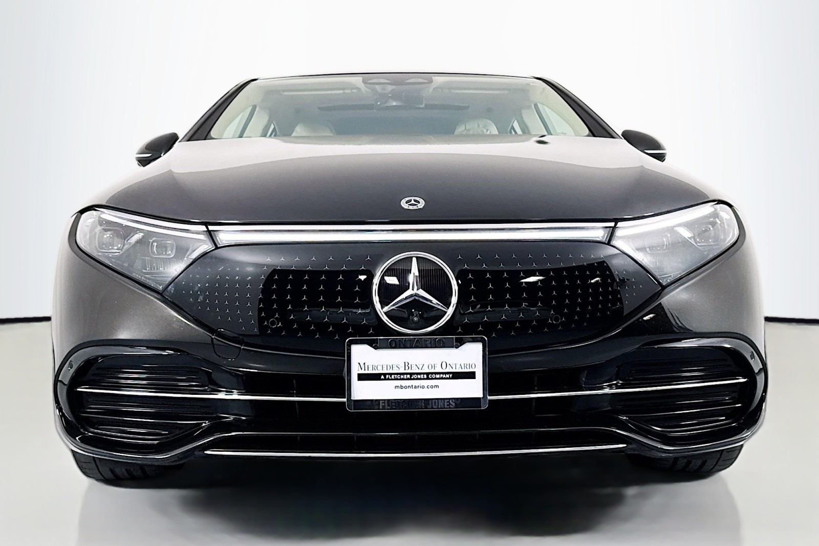 Certified Used 2023 Onyx Black Metallic Mercedes-Benz EQS 450 image 3