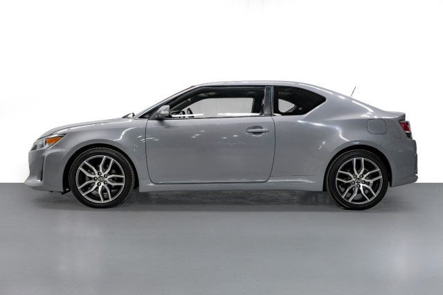 2014 Scion tC  9