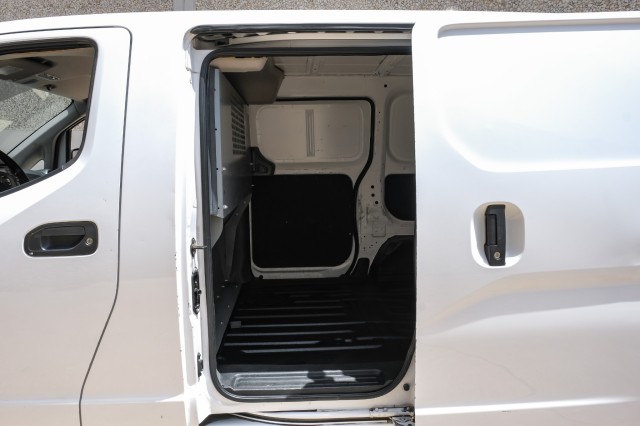 2018 Nissan NV200 Compact Cargo S 47