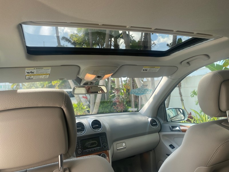 2008 Mercedes-Benz M-Class 3.5L 1 OWNER LOW MILES 48,493 in , 