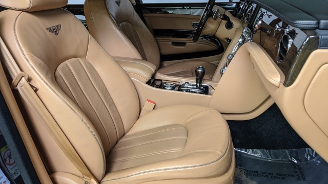 2012 Bentley Mulsanne  24