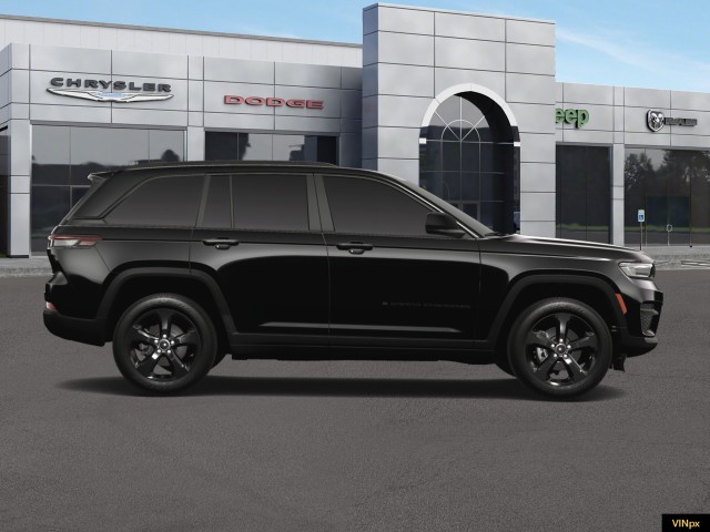 2024 Jeep Grand Cherokee Altitude X 4x4 9