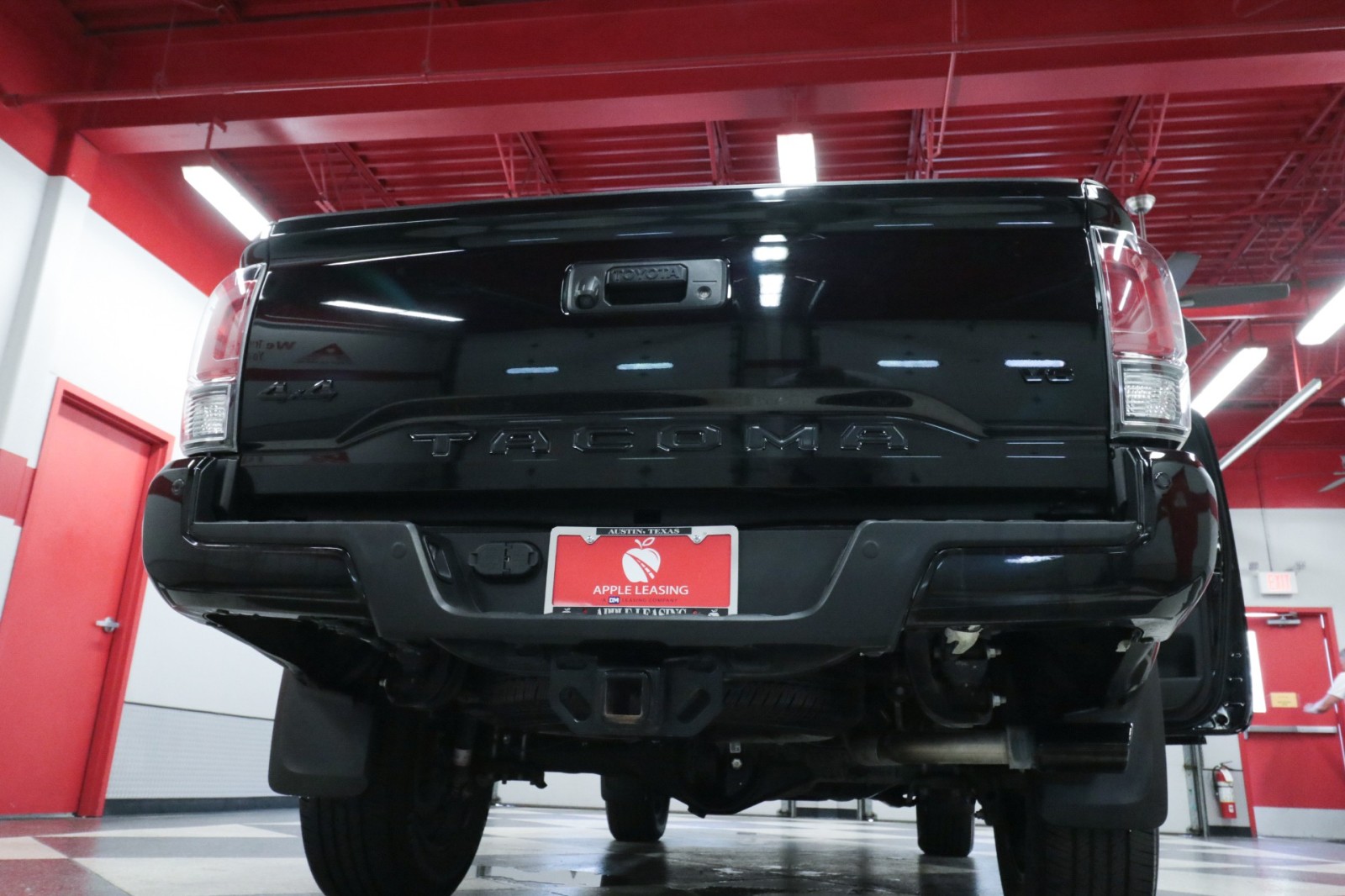 Used Car 2023 Toyota Tacoma 4wd  Limited For Sale Under $40,000 In Austin, Texas