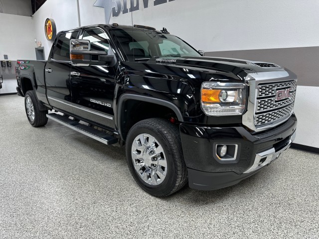 2018 GMC Sierra 2500HD Denali 4WD Duramax in , 