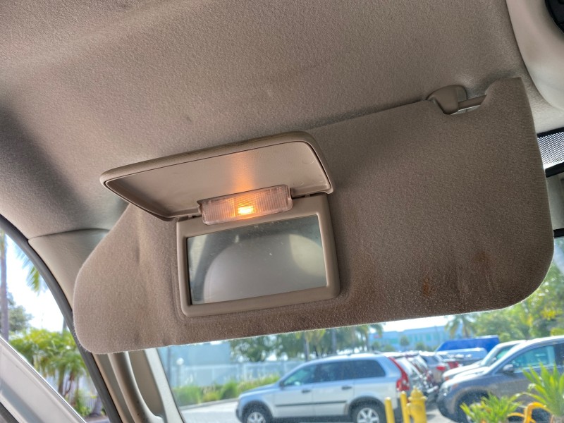 2004 Jeep Liberty Limited 1 OWNER SUNROOF in , 