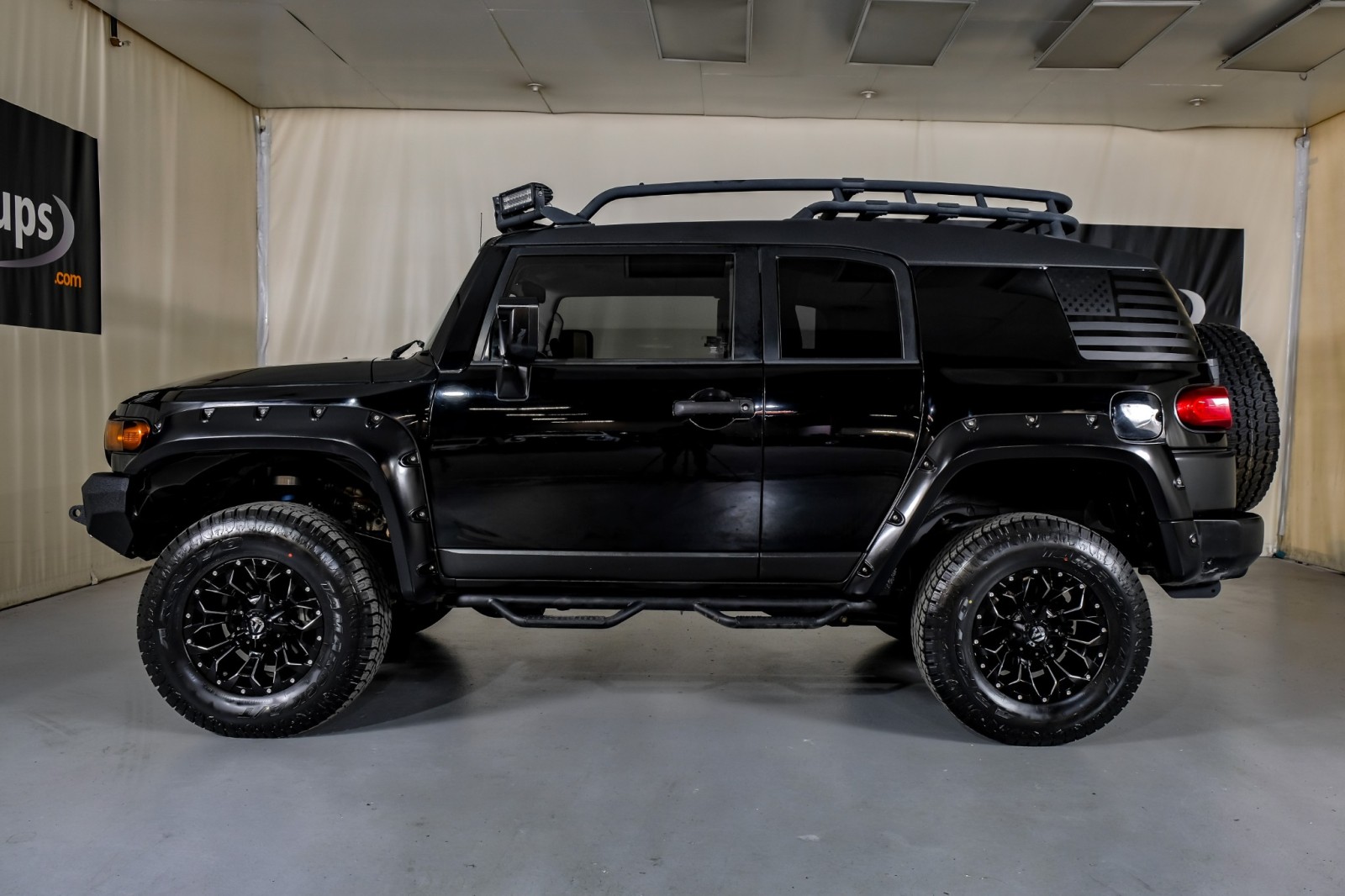 2014 Toyota FJ Cruiser  11