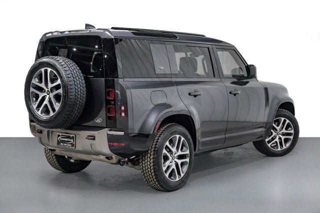 2022 Land Rover Defender X-Dynamic HSE 6