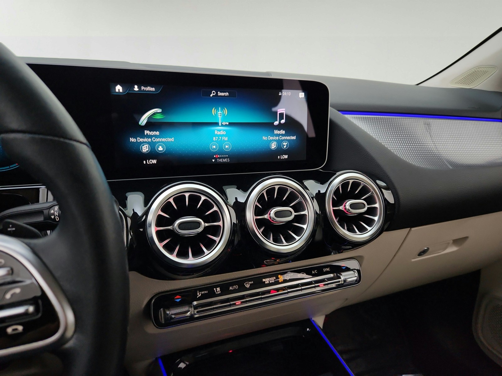 Used 2021 Denim Blue Metallic Mercedes-Benz GLA 250 image 18