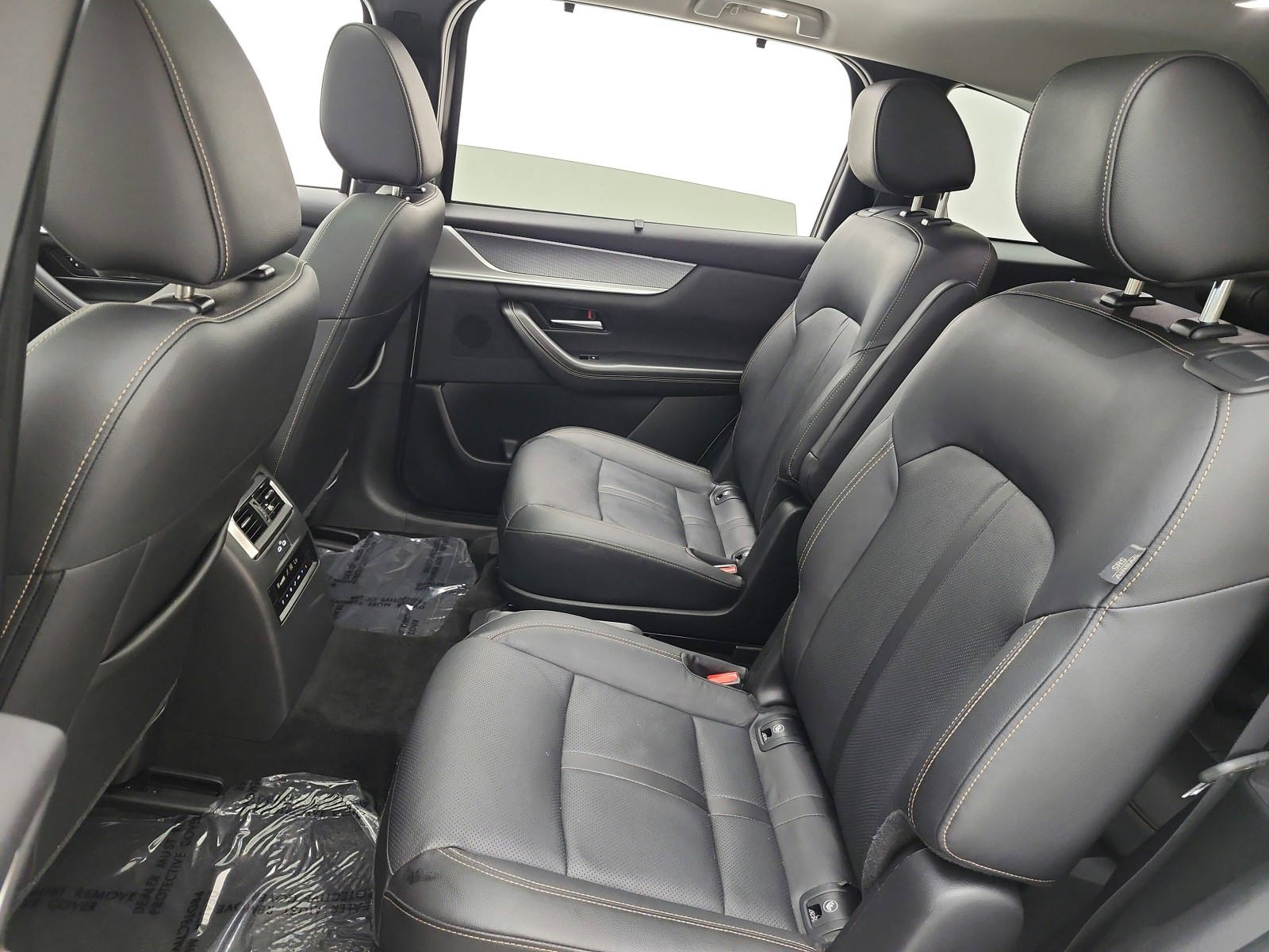 Used 2024 Rhodium White Premium Mazda Premium AWD image 13