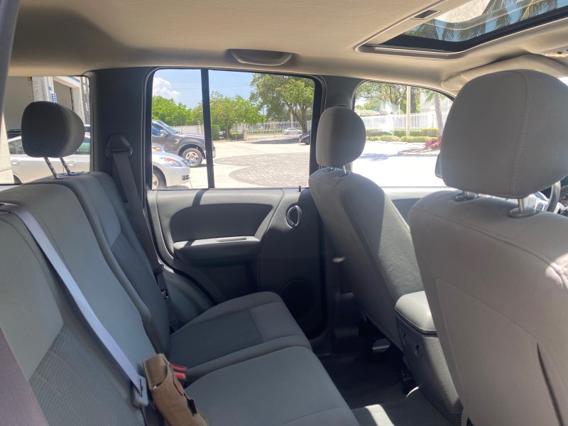 2006 Jeep Liberty 4WD Limited LOW MILES 75,410 in , 