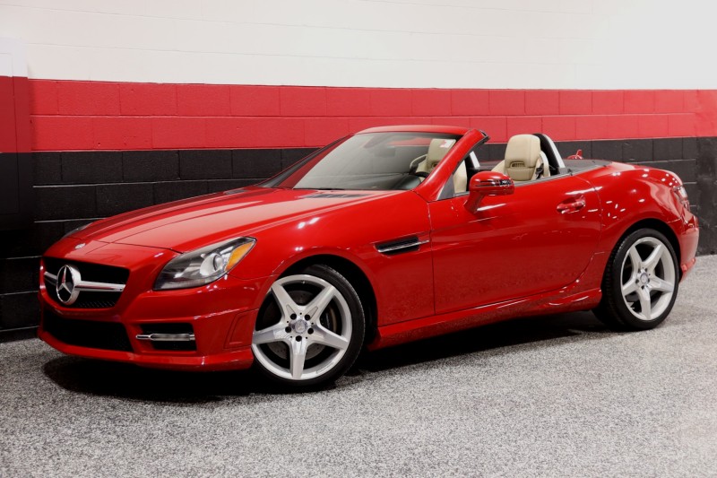 2012 Mercedes-Benz SLK 350 AMG Sport 2dr Roadster in , 