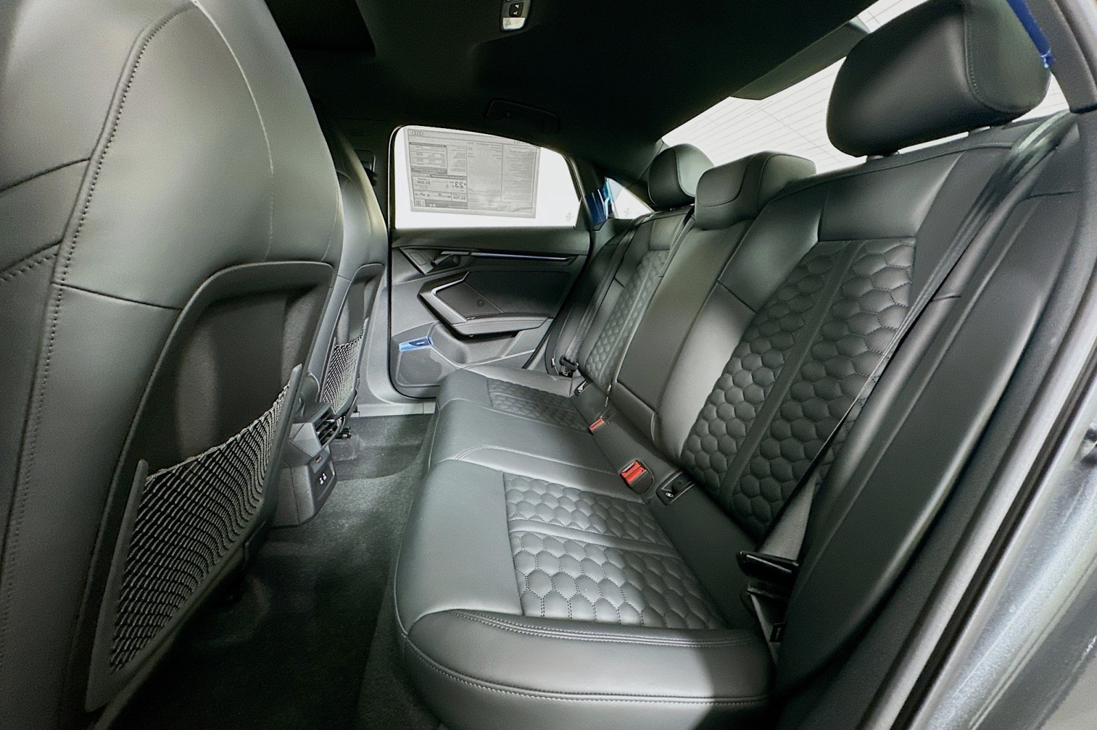 New 2026 Daytona Gray Pearl Effect Audi  image 9