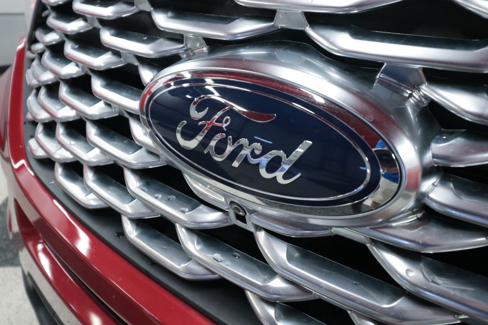 Used Car 2021 Ford Explorer  Platinum For Sale Under $35,000 In Austin, Texas