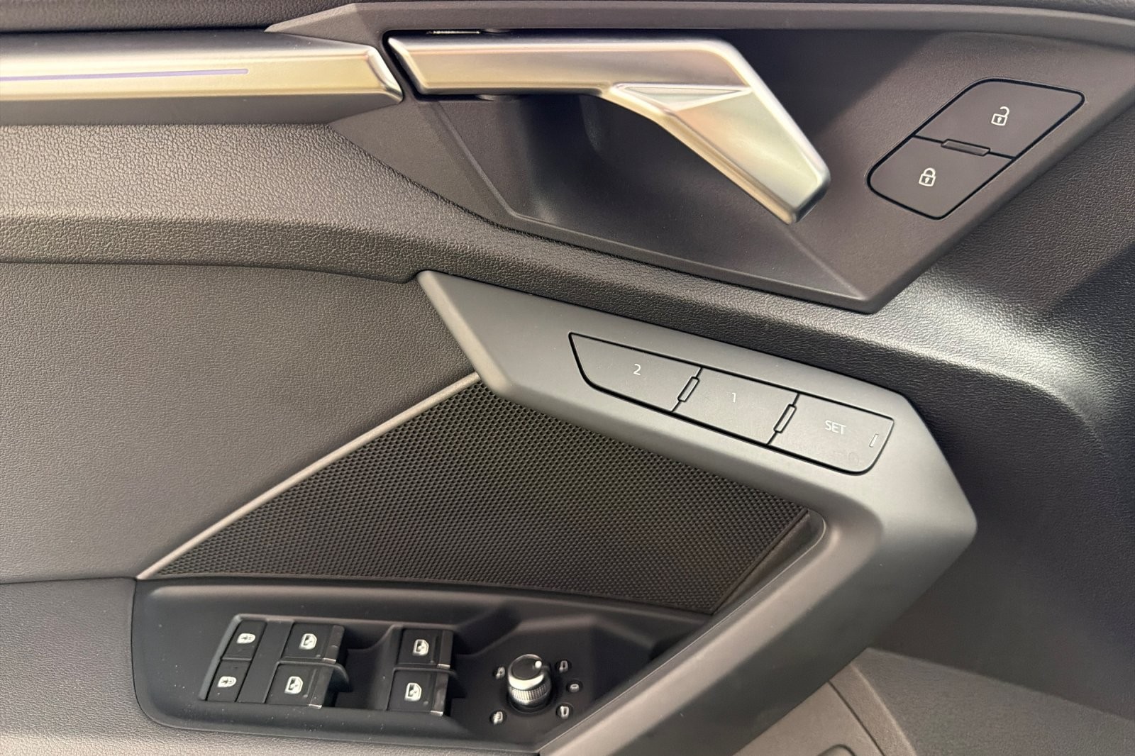 Used 2024 Brilliant Black Audi Premium Plus 40 TFSI quattro image 10