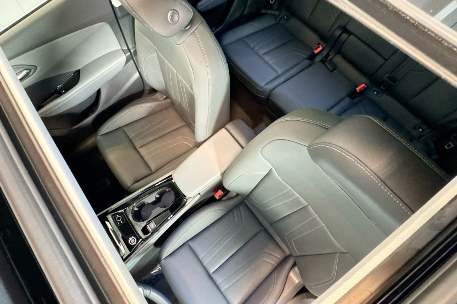 New 2026 Mythos Black Metallic Audi S line image 19