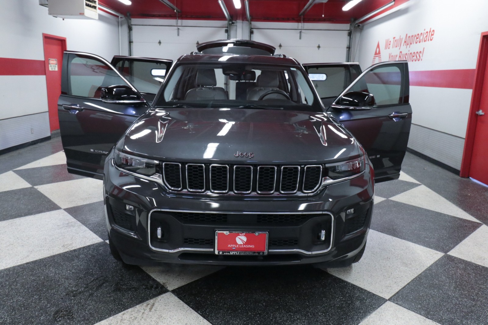 Used Car 2021 Jeep Grand Cherokee L  Overland For Sale In Austin, Texas