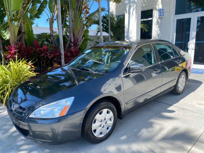 2004 Honda Accord Sdn LX LOW MILES 68,079 in , 