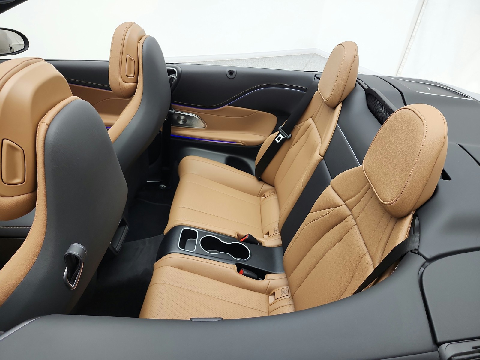 New 2027 Obsidian Black Metallic Mercedes-Benz CLE 450 4MATIC® Cabriolet image 14