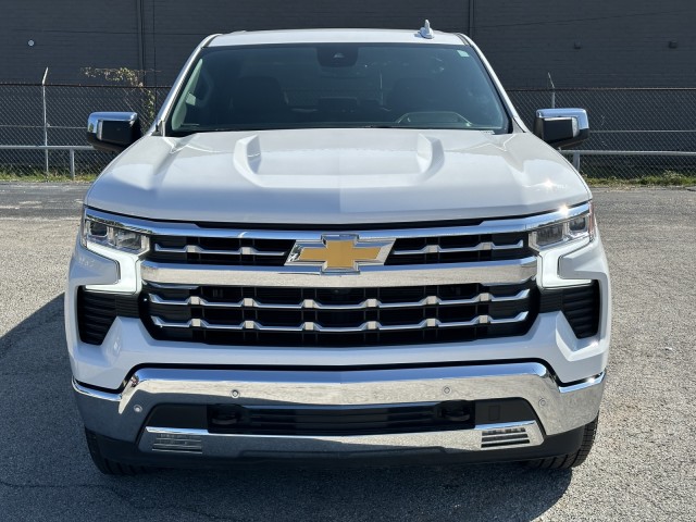 2023 Chevrolet Silverado 1500 LTZ 8