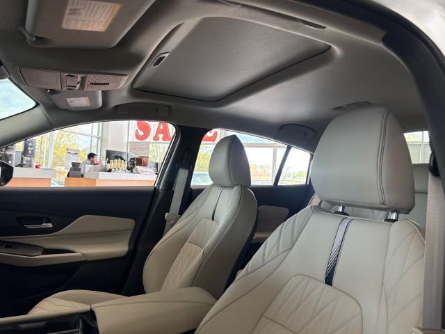 NissanSentra17