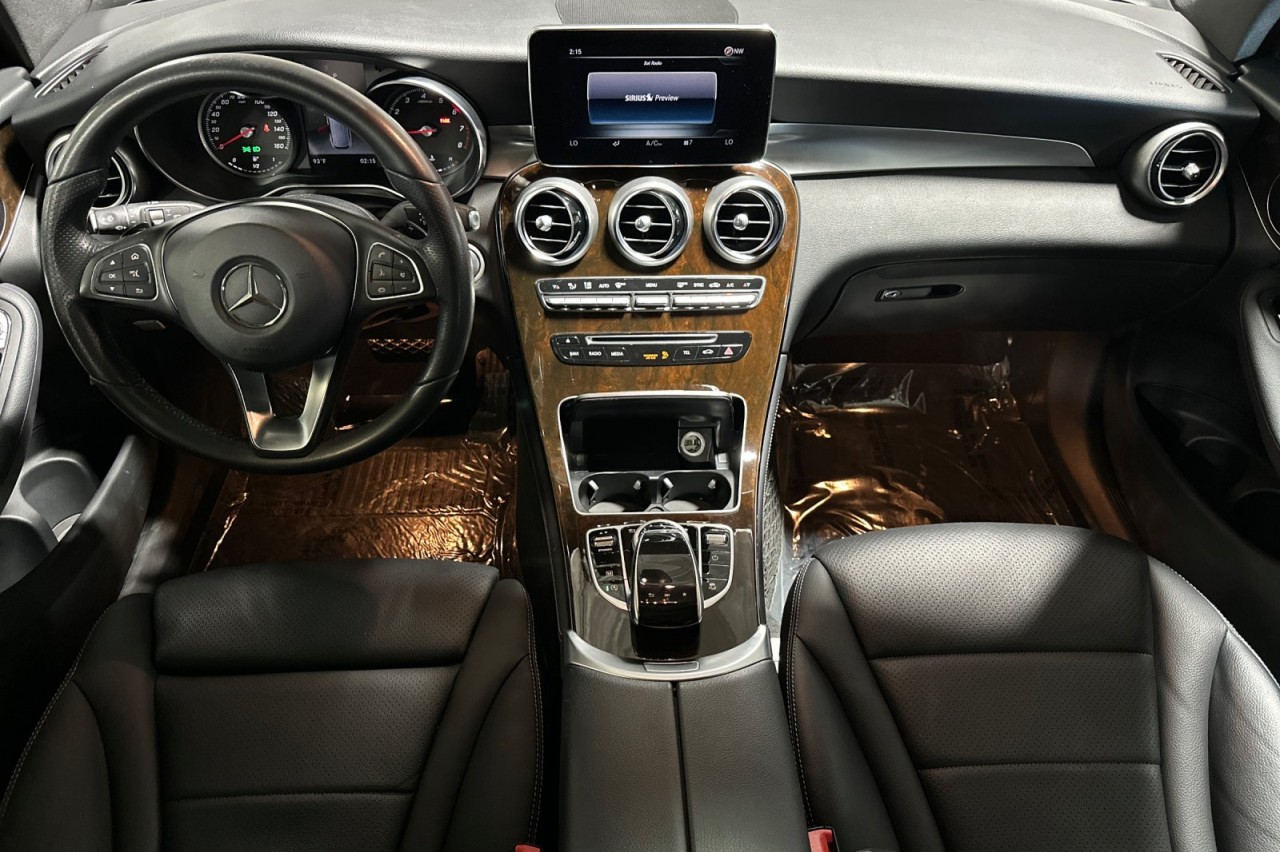 Used 2018 Selenite Grey Metallic Mercedes-Benz GLC 300 image 12