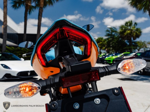 Ducati STREETFIGHTER
