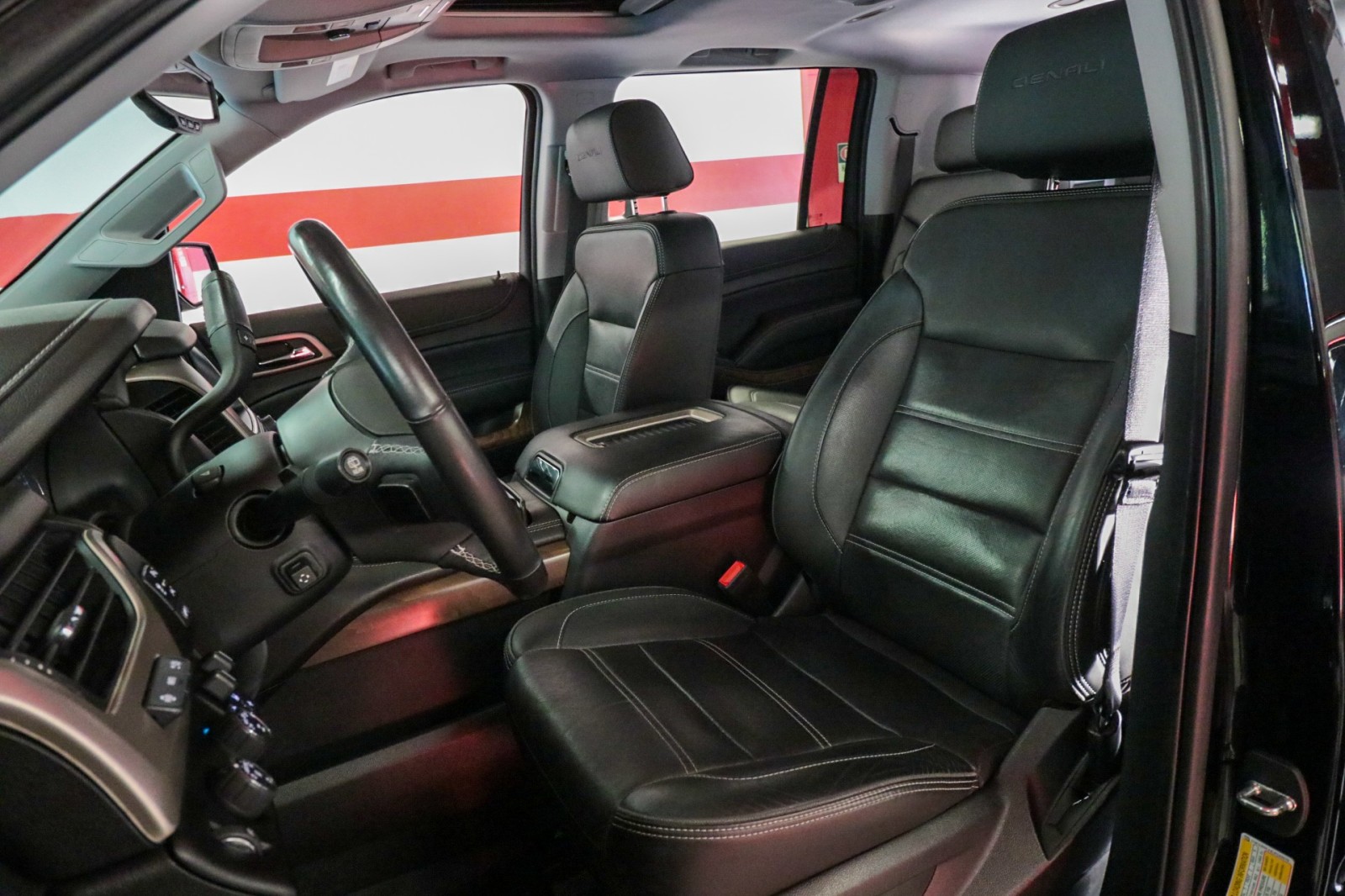 Used Car 2020 Gmc Yukon Xl  Denali For Sale In Austin, Texas