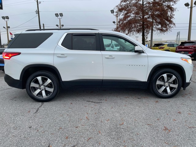 used 2021 Chevrolet Traverse car, priced at $30,995